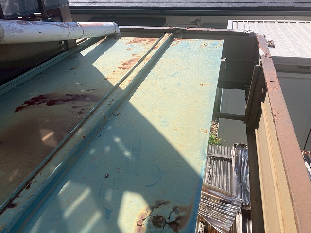 庇下屋根の確認